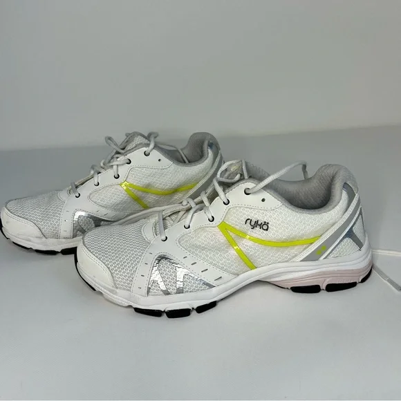 Ryka White Vida RZX White Trainer Shoe Sneakers Women’s Size 9.5 - Picture 2 of 13